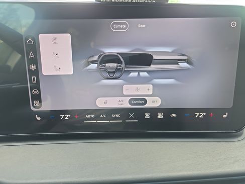 Used 2026 Audi Q3 quattro 2.0T image 19