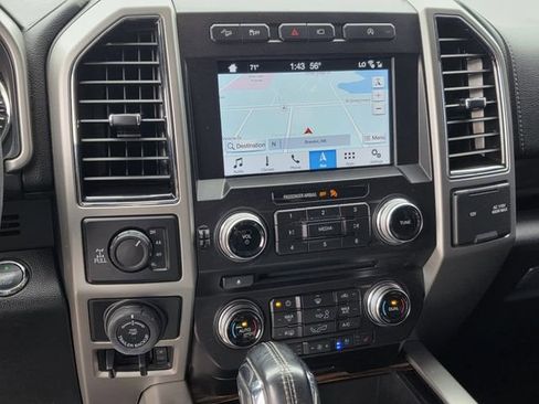 Used 2018 Ford F150 Lariat w/ Equipment Group 502A Luxury image 9