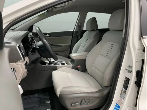 Used 2017 Kia Sportage LX w/ LX Popular Package FWD image 10