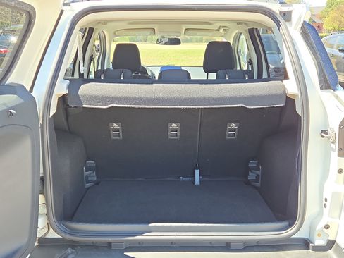 Used 2021 Ford EcoSport SE image 13