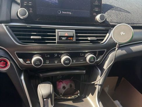 Used 2022 Honda Accord LX image 5