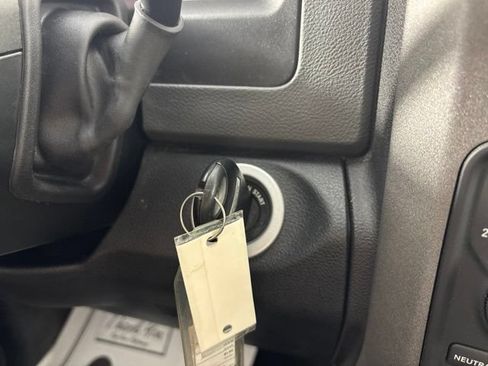 Used 2018 RAM 1500 ST w/ SXT Appearance Group AWD/4WD image 40