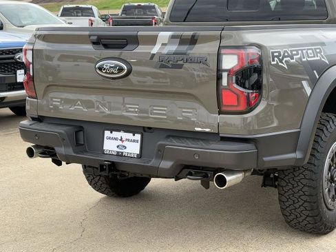 New 2025 Ford Ranger Raptor image 6