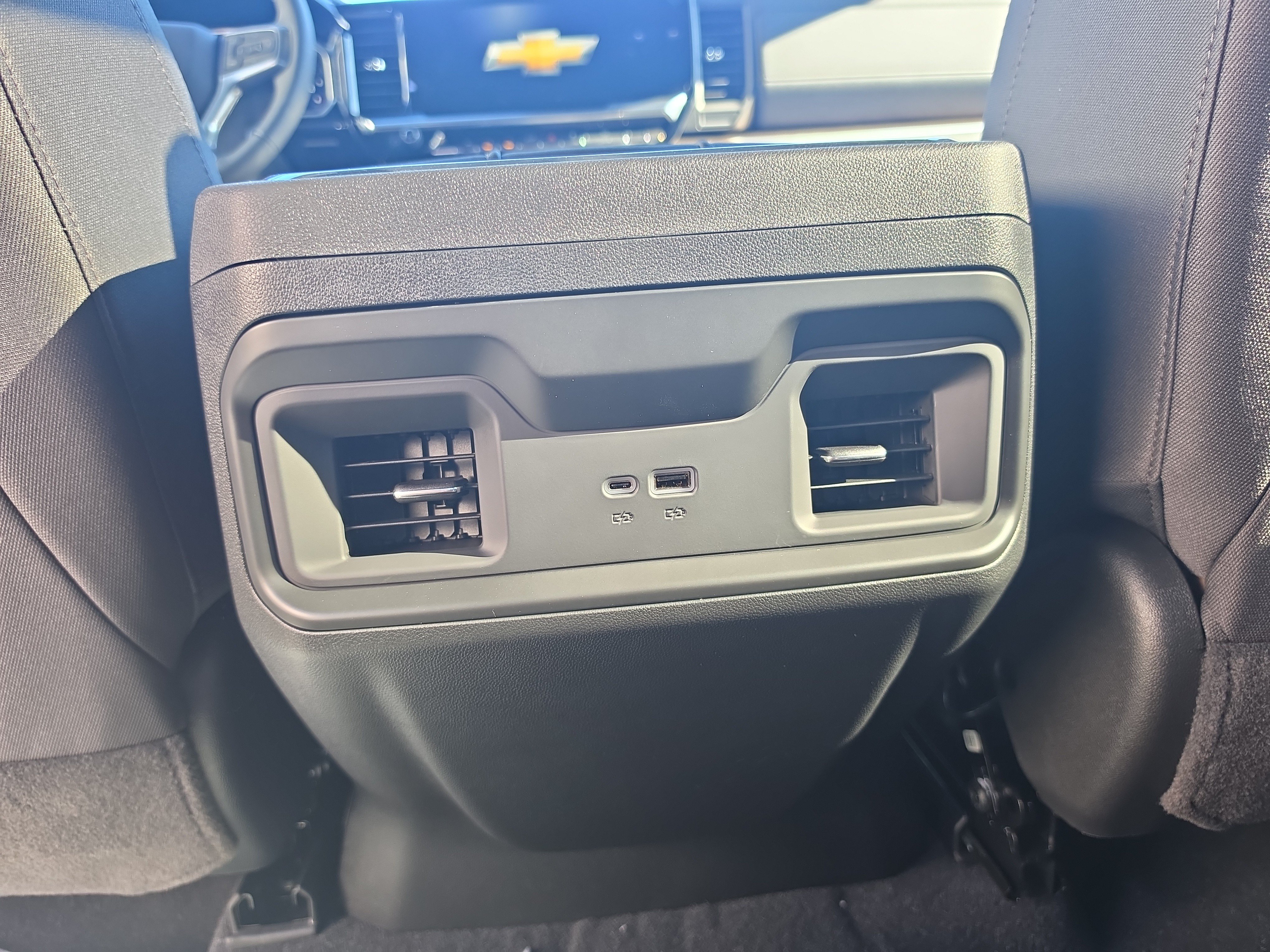 New 2026 Chevrolet Silverado 1500 RST w/ Rally Edition AWD/4WD image 16
