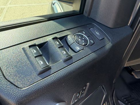 Used 2021 Ford F250 Lariat w/ Lariat Value Package AWD/4WD image 20