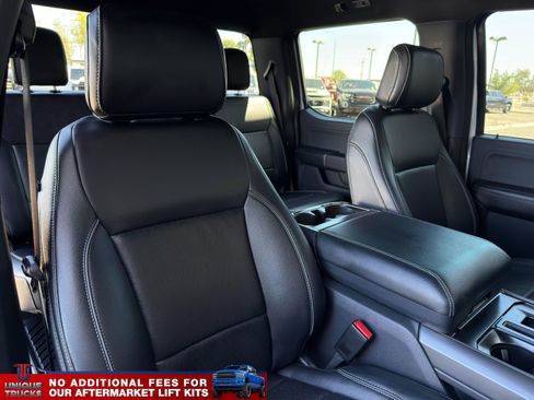 Used 2025 Ford F150 Lariat AWD/4WD image 28