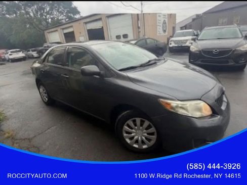 Used 2010 Toyota Corolla LE w/ All Weather Guard Pkg FWD image 1