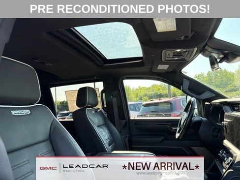Used 2025 GMC Sierra 2500 AT4X AWD/4WD image 12