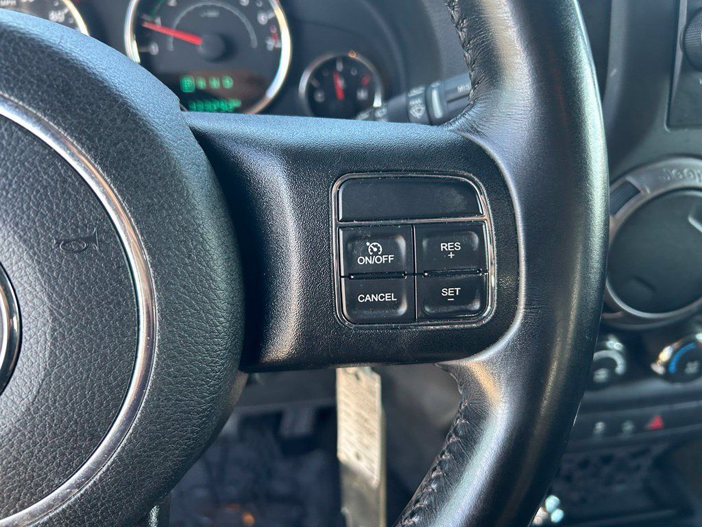 Used 2017 Jeep Wrangler Unlimited Sport w/ Quick Order Package 24S AWD/4WD image 13