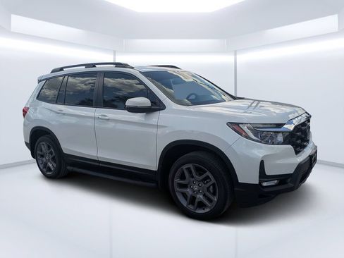 Used 2023 Honda Passport EX-L image 1