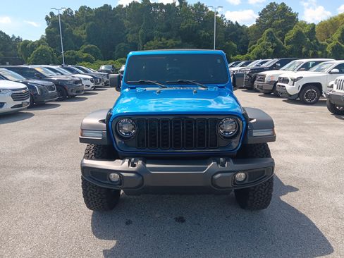 Used 2024 Jeep Wrangler Unlimited Sport AWD/4WD image 9