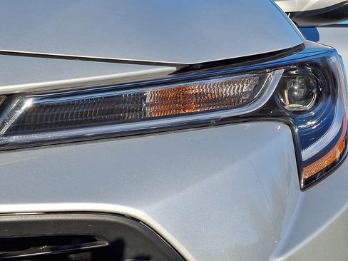 Certified 2025 Toyota Corolla LE image 11