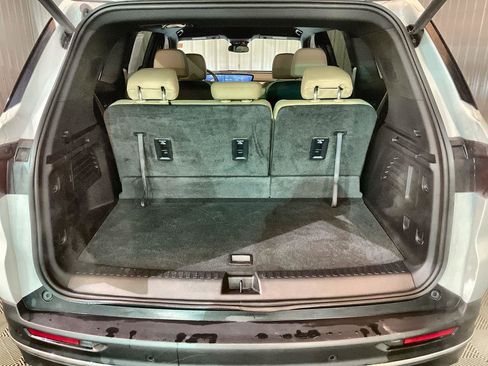 Used 2025 Buick Enclave Preferred image 25