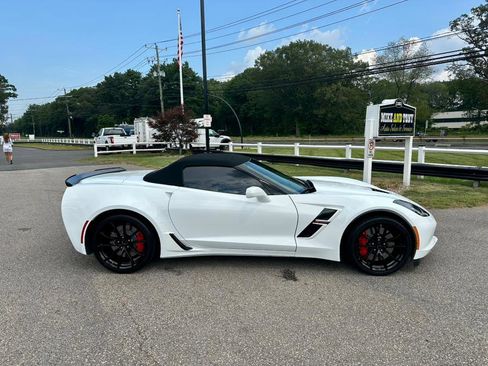 Used 2017 Chevrolet Corvette Grand Sport image 30