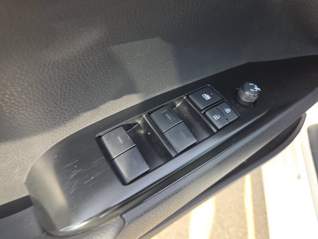 Used 2025 Toyota Camry LE FWD image 22