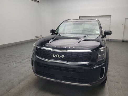 Used 2022 Kia Telluride EX w/ EX Premium Package FWD image 15