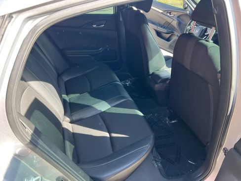 Used 2021 Honda Civic Sport image 11