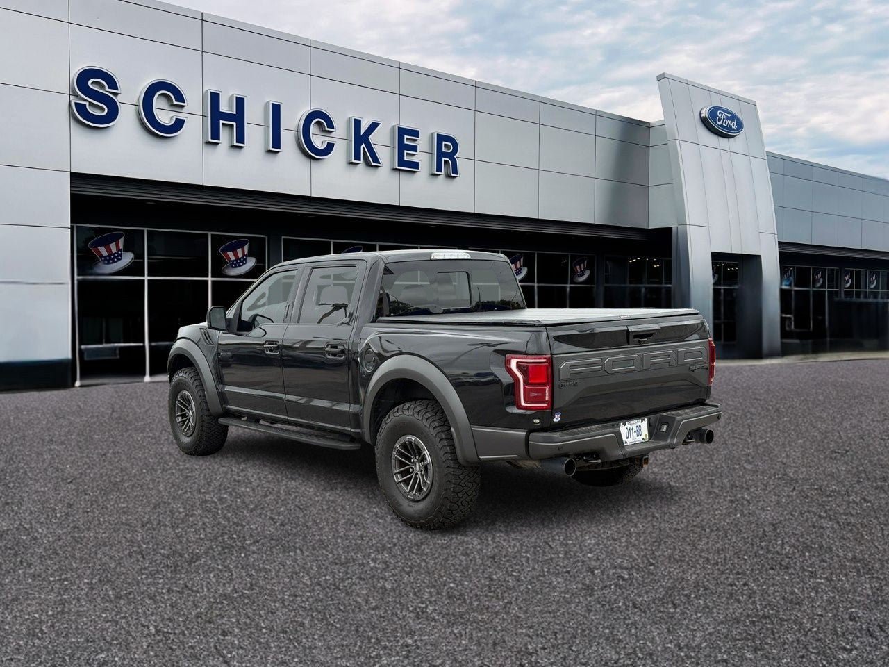Used 2020 Ford F150 Raptor w/ Equipment Group 802A Luxury AWD/4WD image 3