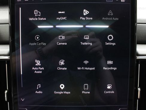 Used 2026 GMC Yukon Denali w/ Sun & Power Step Package AWD/4WD image 31