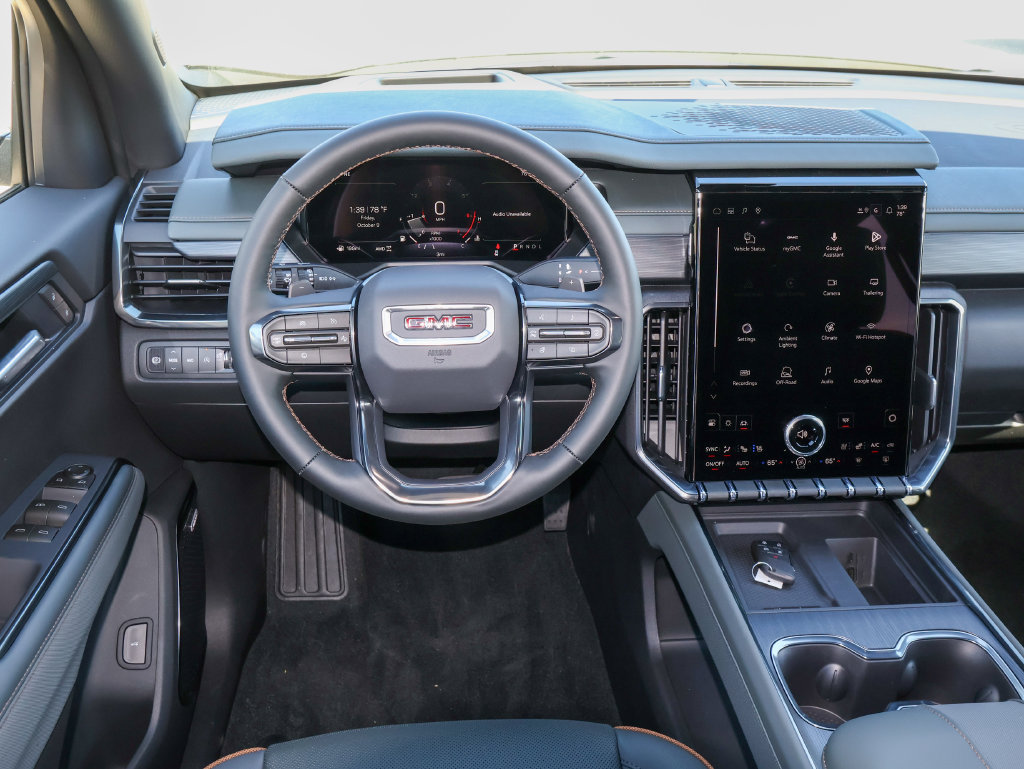 New 2027 GMC Acadia AT4 w/ Luxury Package AWD/4WD image 15