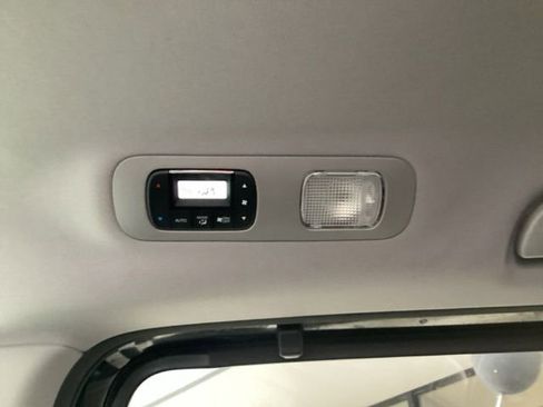 Used 2019 Honda Odyssey Elite image 35