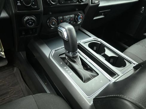 Used 2020 Ford F150 XLT AWD/4WD image 14