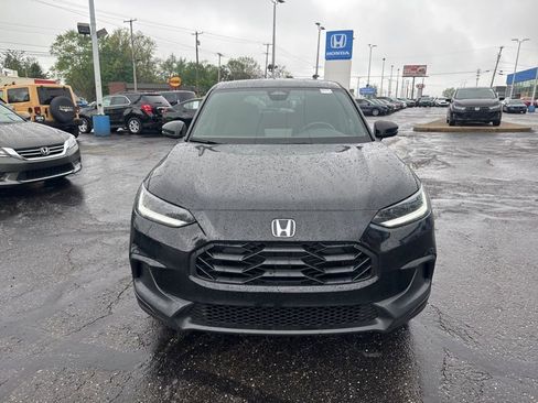 Used 2024 Honda HR-V Sport image 2
