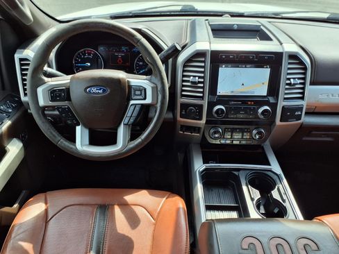 Used 2019 Ford F250 King Ranch w/ King Ranch Ultimate Package AWD/4WD image 12