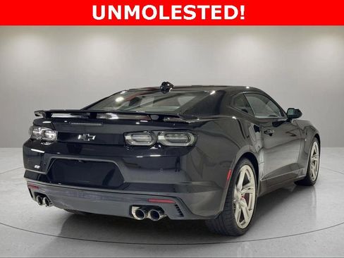 Used 2020 Chevrolet Camaro SS image 3