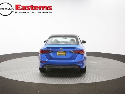 Used 2022 Nissan Sentra SR w/ SR Premium Package FWD image 36