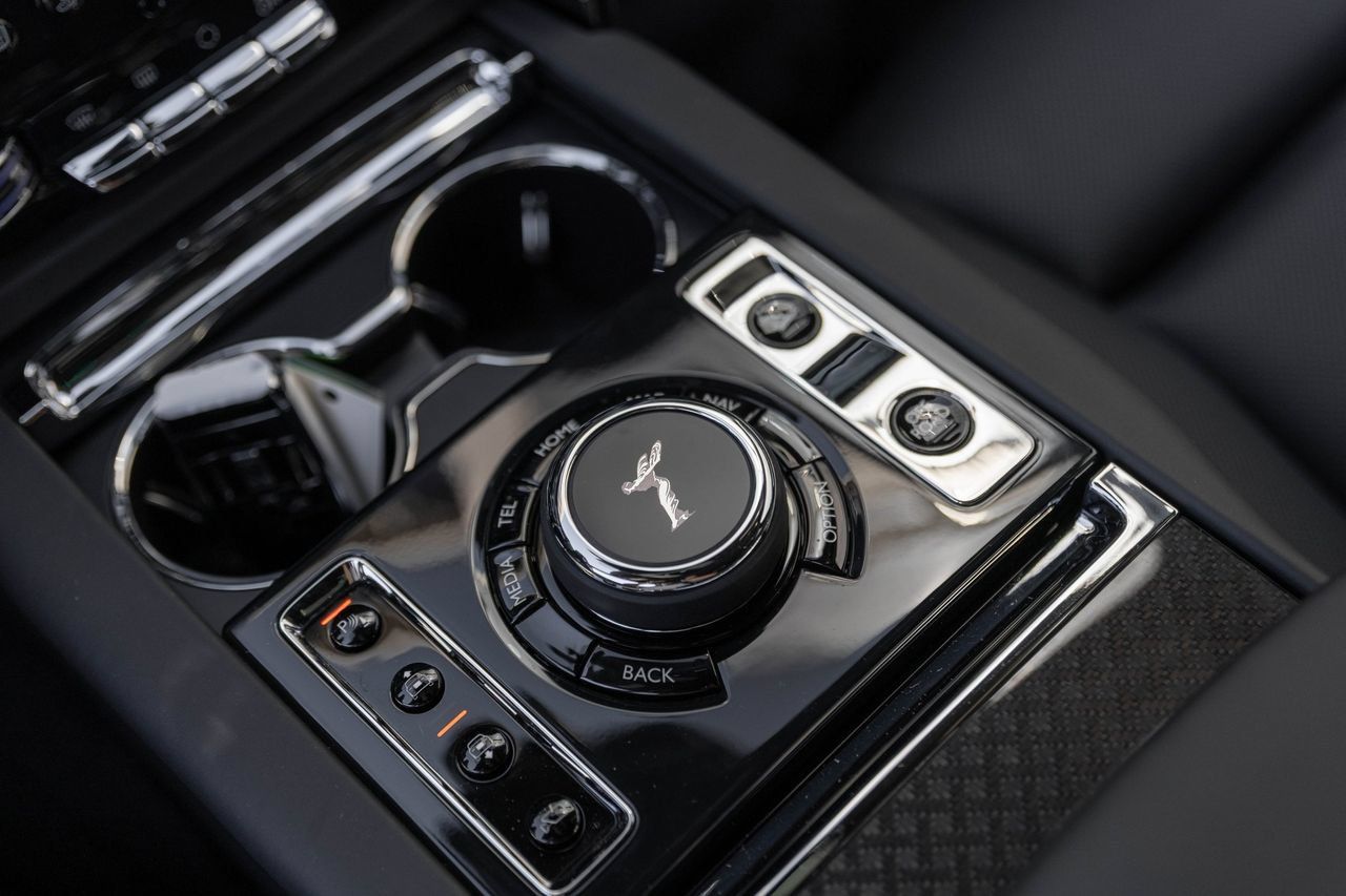 New 2027 Rolls-Royce Cullinan Black Badge AWD/4WD image 33