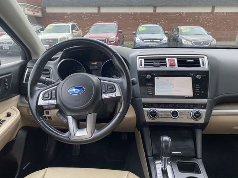Used 2016 Subaru Outback 2.5i Limited image 10