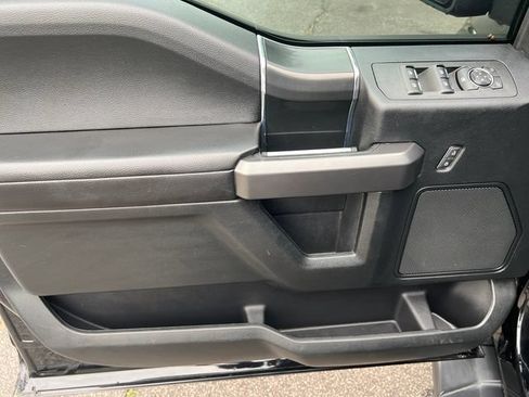 Used 2018 Ford F150 XLT w/ Equipment Group 302A Luxury RWD image 13