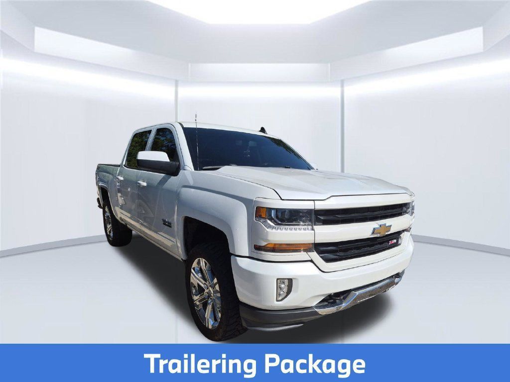 Used 2018 Chevrolet Silverado 1500 LT w/ Texas Edition AWD/4WD image 3