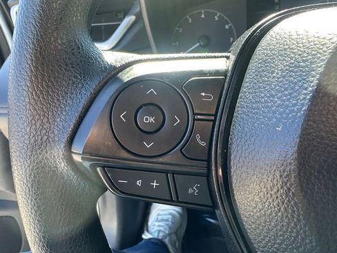 Used 2024 Toyota Corolla Cross AWD Hybrid image 37