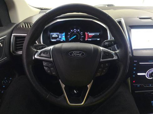 Used 2019 Ford Edge Titanium w/ Canadian Touring Package AWD/4WD image 8