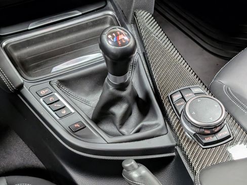 Used 2015 BMW M3 image 25