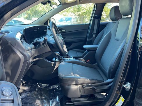 Used 2025 Buick Encore GX Preferred image 21