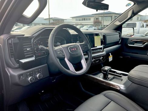 New 2026 GMC Sierra 1500 Elevation w/ Elevation Premium Package AWD/4WD image 10