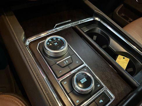 Used 2023 Ford Expedition Max King Ranch image 19