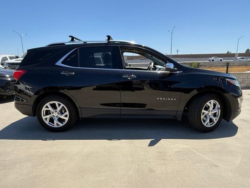Used 2020 Chevrolet Equinox Premier FWD image 11