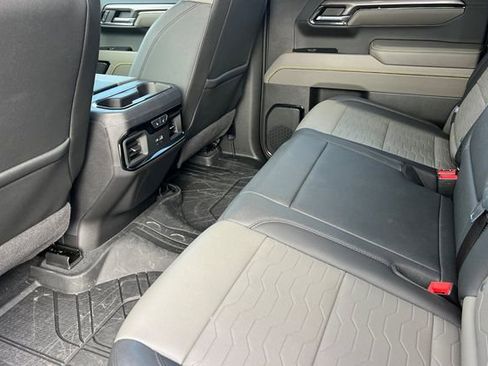 Used 2024 Chevrolet Silverado 1500 ZR2 w/ Technology Package image 14