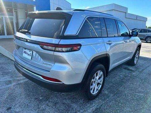 Used 2022 Jeep Grand Cherokee Limited AWD/4WD image 8
