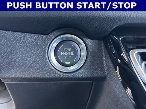 New 2026 Chevrolet Traverse LT image 15