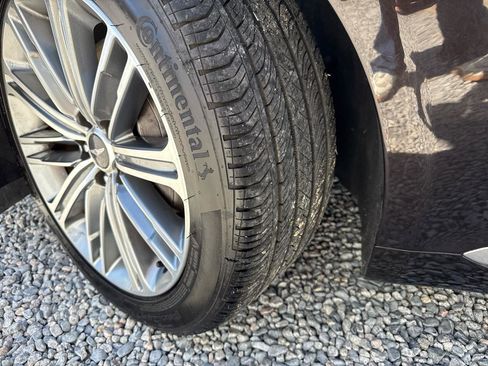 Used 2018 Genesis G80 3.8 w/ Option Group 03 image 29