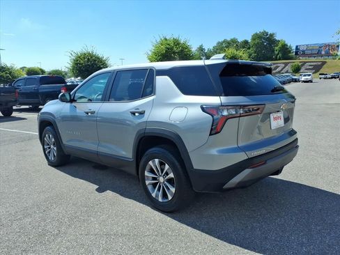 Used 2026 Chevrolet Equinox LT FWD image 7