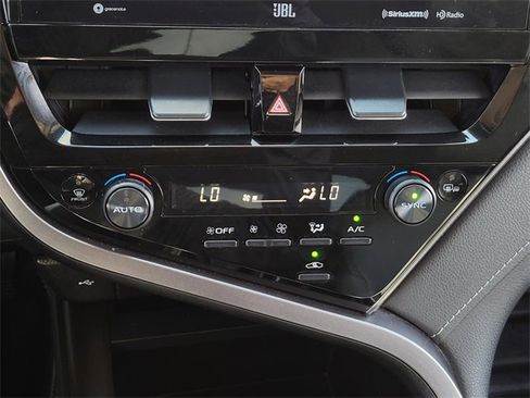 Used 2022 Toyota Camry XSE image 24