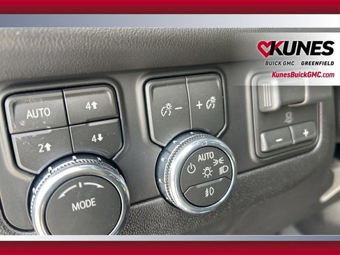 New 2026 GMC Yukon XL Elevation w/ Elevation Premium Package image 16