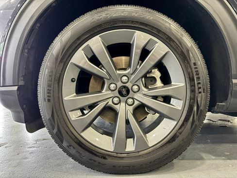 Used 2021 Ford Explorer XLT w/ Equipment Group 202A RWD image 50