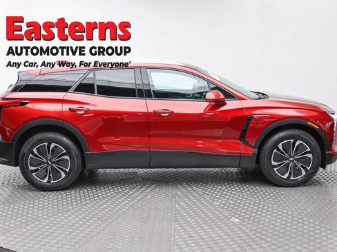 Used 2024 Chevrolet Blazer EV LT AWD/4WD image 4